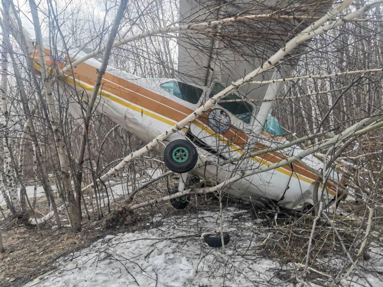 Фото Появились фото с места крушения легкомоторного Cessna в Новосибирске 2
