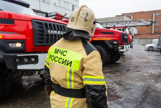 Фото Инаугурация мэра, крупный пожар, упавшая стрела строительного крана: новости Новосибирска за 26 апреля 3