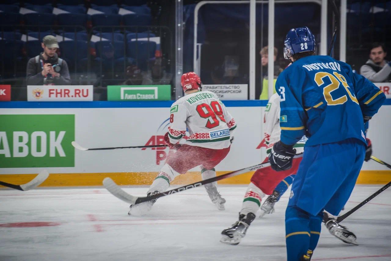 Фото В Новосибирске прошел первый день международного турнира по хоккею среди молодежи. Фоторепортаж 3