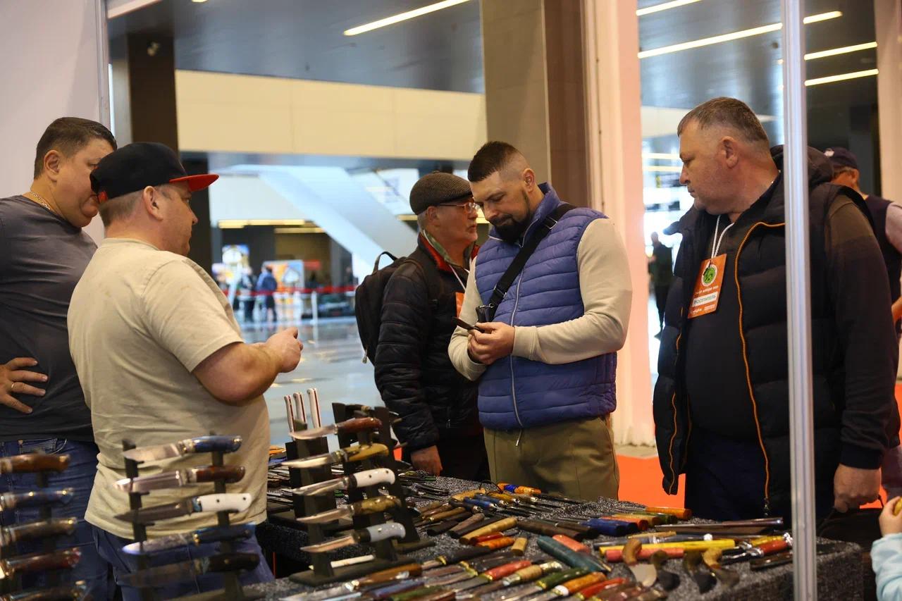 Фото Оружие и квадроциклы. В Новосибирске показали оборудование и технику для охоты на выставке в «Экспоцентре» 2
