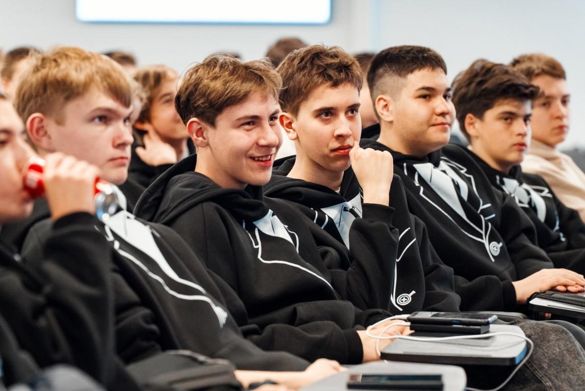 Фото 7000 участников и 1 победитель: подведены итоги Всероссийской олимпиады по предпринимательству 5 - Сиб.ФМ Фото 7000 участников и 1 победитель: подведены итоги Всероссийской олимпиады по предпринимательству 5