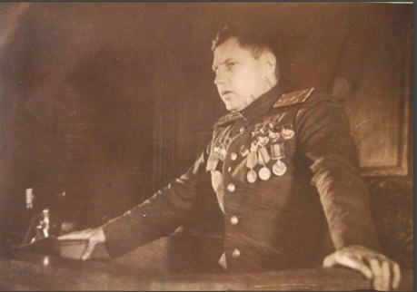 Фото Массовый митинг и эшелоны с войсками. В Новосибирске госархив опубликовал кадры помощи фронту в СССР 13 - Сиб.ФМ Фото Массовый митинг и эшелоны с войсками. В Новосибирске госархив опубликовал кадры помощи фронту в СССР 13