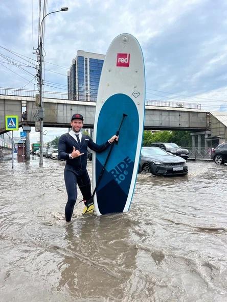 Фото По волнам Сибири: как сапсёрфинг стал главным спортивным трендом в России 3