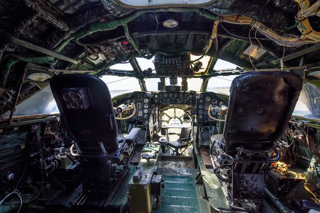 Фото Легенда авиации СССР: под Новосибирском расконсервировали реактивный самолёт Ту-104 6