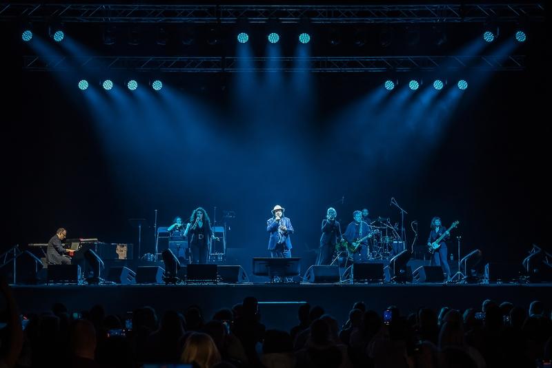 Фото Итальянский исполнитель хита «Феличита» Аль Бана дал первый концерт в Новосибирске - 30 ярких кадров 3