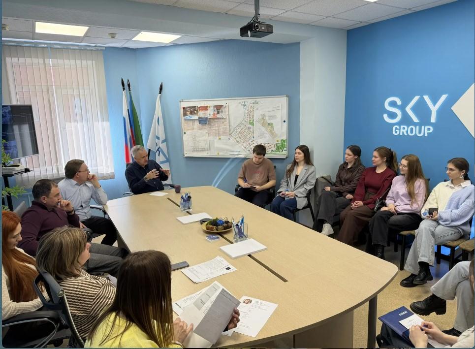 Фото Будущие строители посетили ЖК «САЛЮТ»: практический опыт и взгляд в профессию 2 - Сиб.ФМ Фото Будущие строители посетили ЖК «САЛЮТ»: практический опыт и взгляд в профессию 2