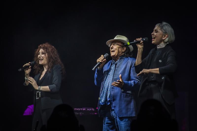 Фото Итальянский исполнитель хита «Феличита» Аль Бана дал первый концерт в Новосибирске - 30 ярких кадров 14