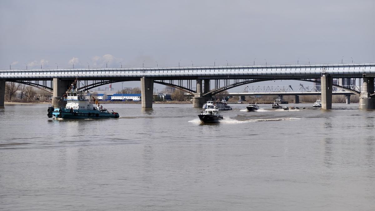 Фото По Оби пошли суда: в Новосибирске торжественно открыли навигацию – 32 ярких кадра 17