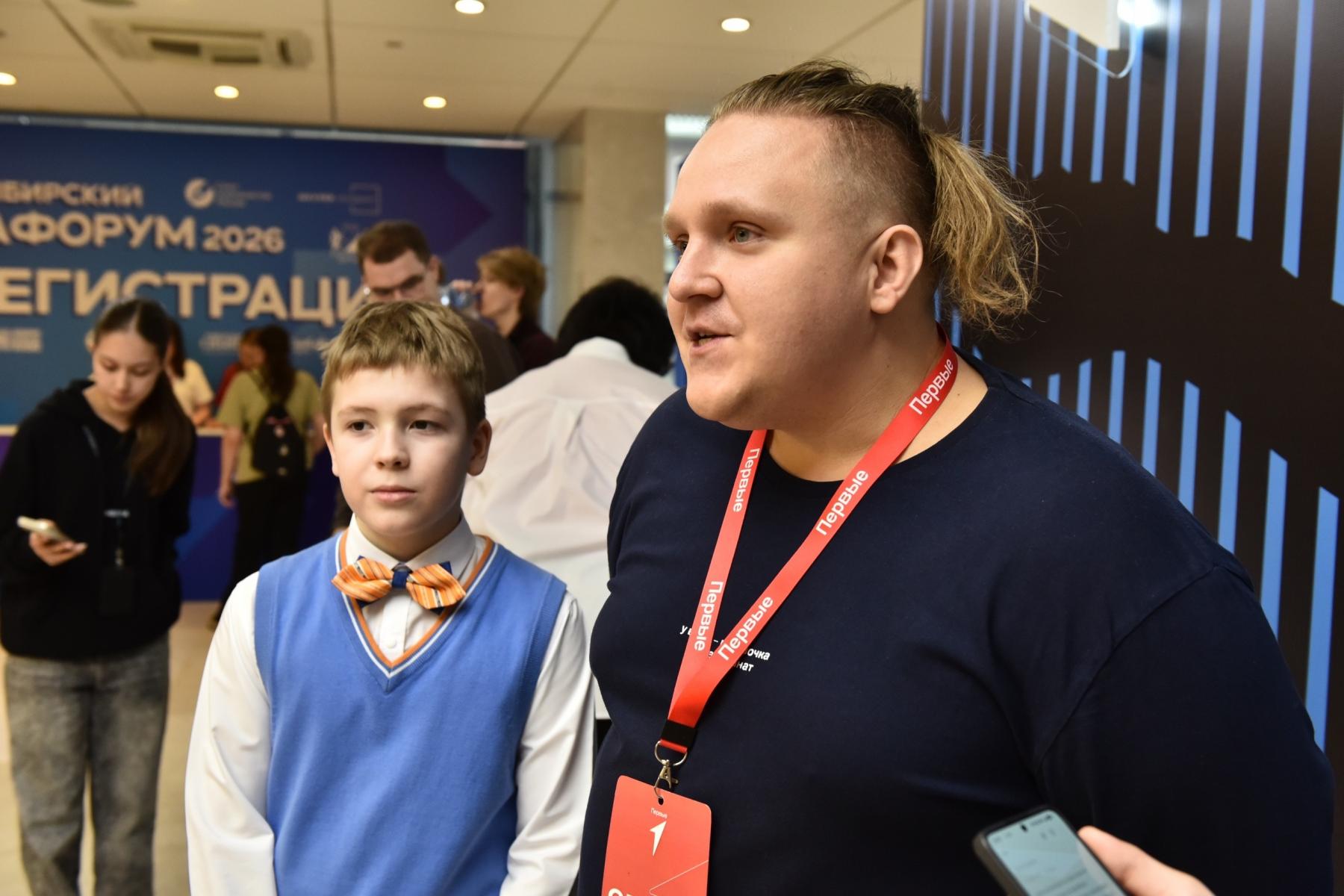 Фото Блогер «Окститесь», звёзды ТВ и свыше тысячи участников. В Новосибирске проходит грандиозный молодёжный форум «МЕДИАПРИТЯЖЕНИЕ: НОВОСИБИРЬ 2.0» 9