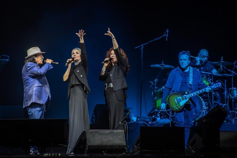 Фото Итальянский исполнитель хита «Феличита» Аль Бана дал первый концерт в Новосибирске - 30 ярких кадров 23