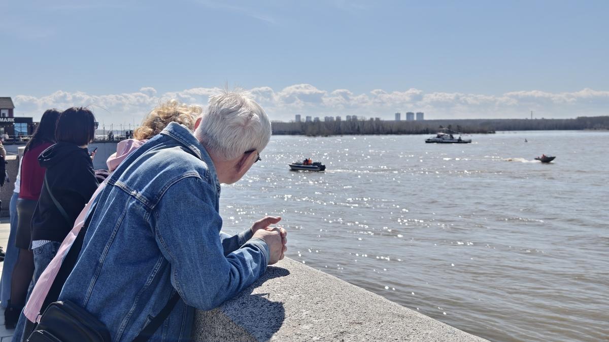 Фото По Оби пошли суда: в Новосибирске торжественно открыли навигацию – 32 ярких кадра 23