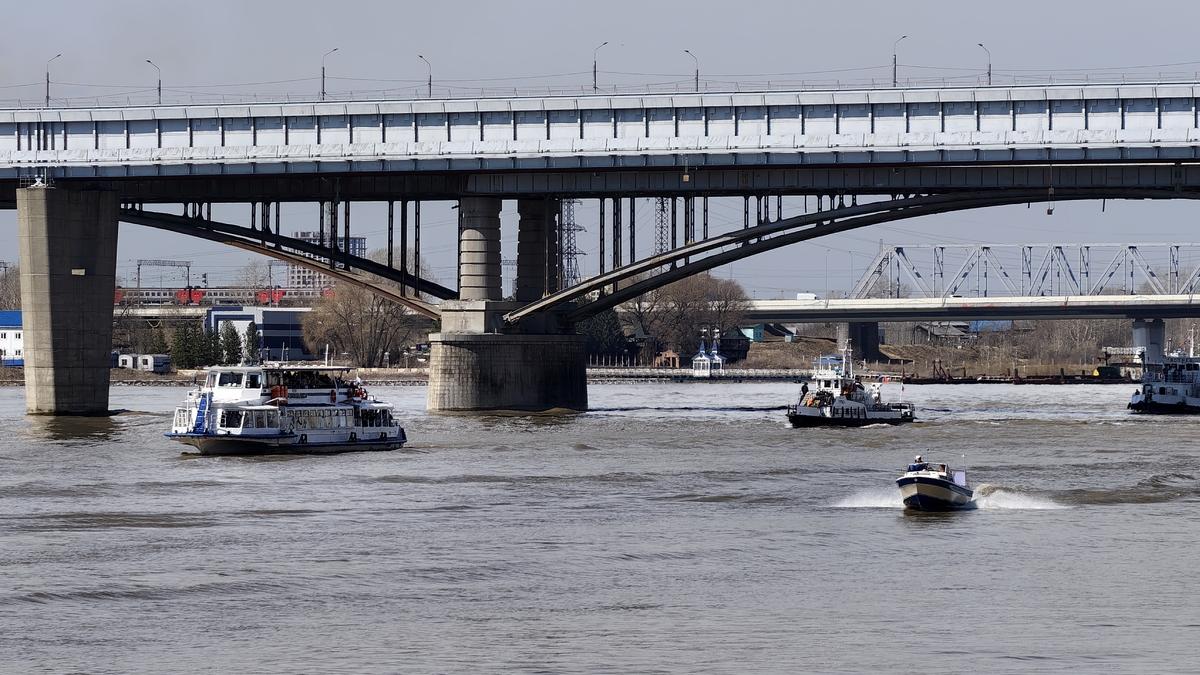 Фото По Оби пошли суда: в Новосибирске торжественно открыли навигацию – 32 ярких кадра 24