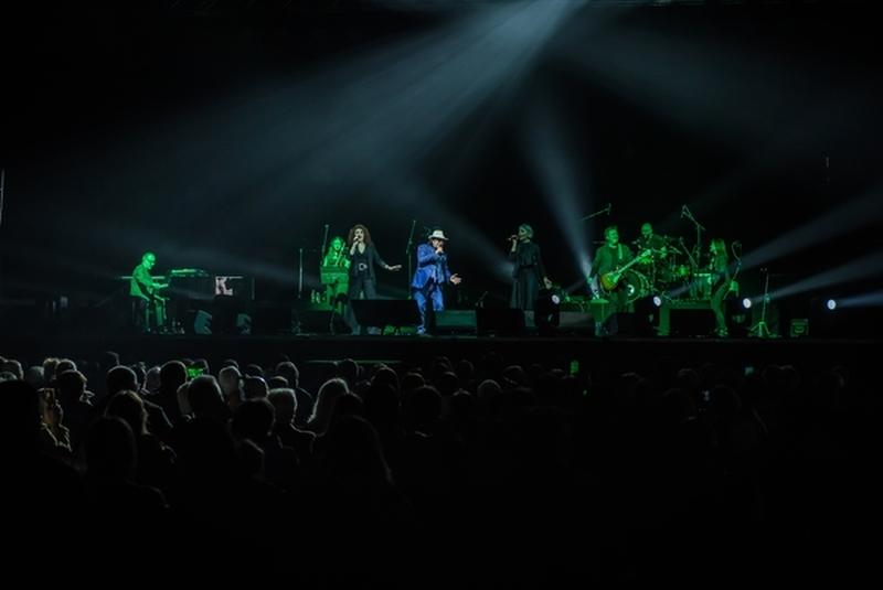 Фото Итальянский исполнитель хита «Феличита» Аль Бана дал первый концерт в Новосибирске - 30 ярких кадров 27