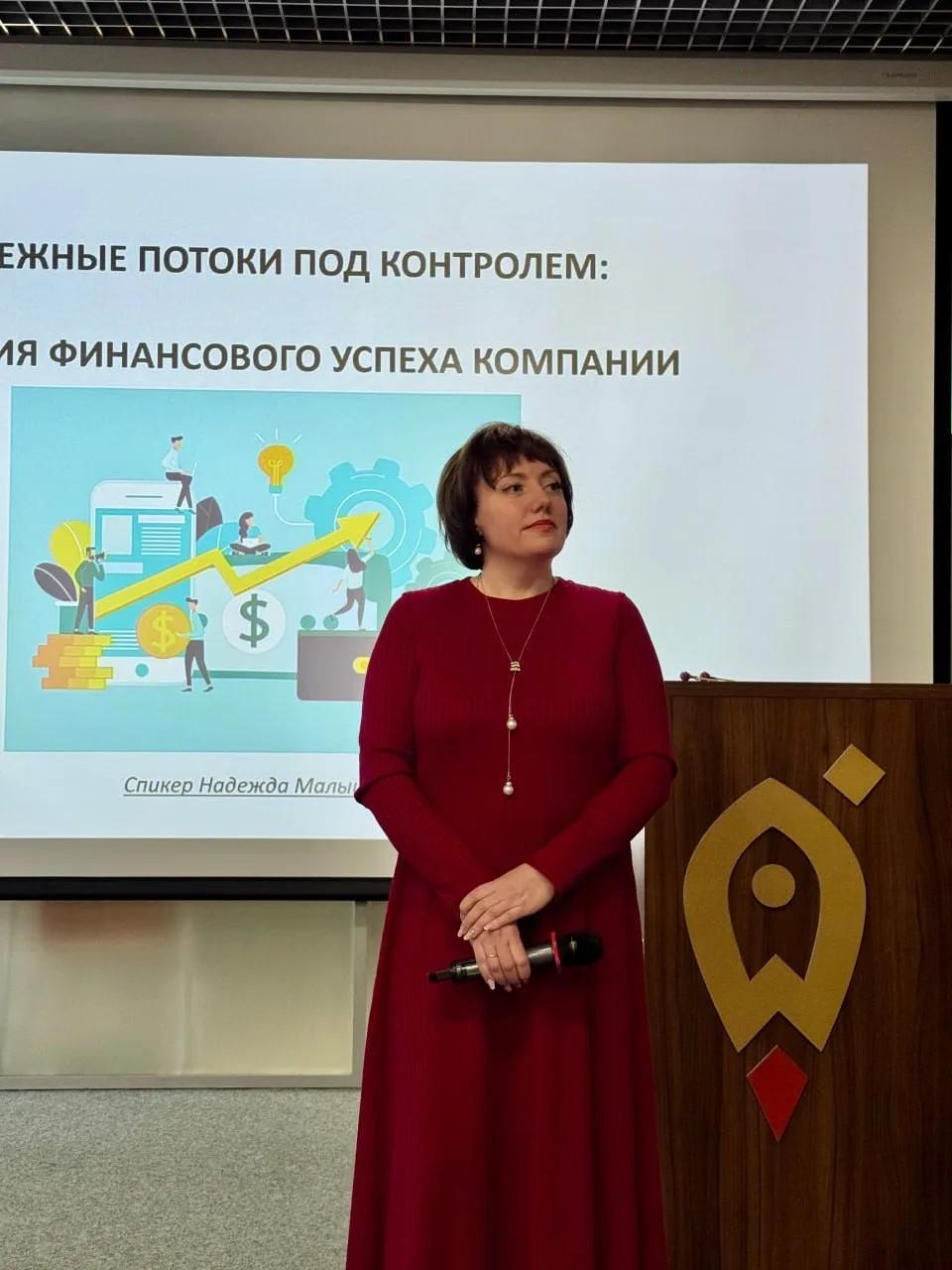 Фото Бизнес — не пенсия: как выжить в эпоху, когда налоговая видит всё 4