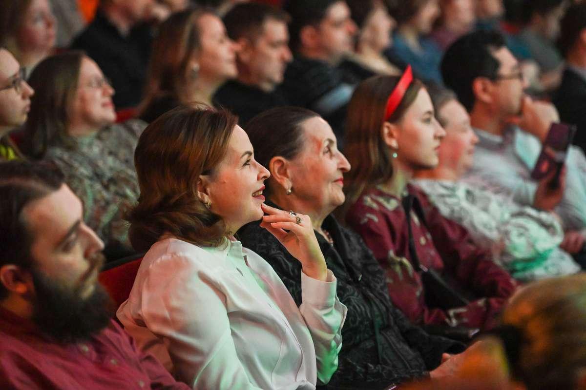 Фото XIII Транссибирский Арт-фестиваль продолжает радовать новосибирцев концертами: яркие кадры выступлений 17