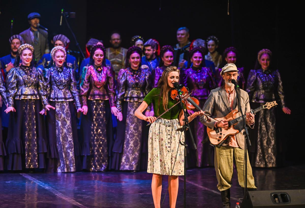 Фото XIII Транссибирский Арт-фестиваль продолжает радовать новосибирцев концертами: яркие кадры выступлений 22