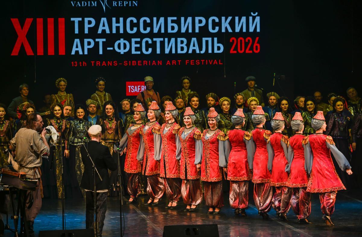 Фото XIII Транссибирский Арт-фестиваль продолжает радовать новосибирцев концертами: яркие кадры выступлений 23