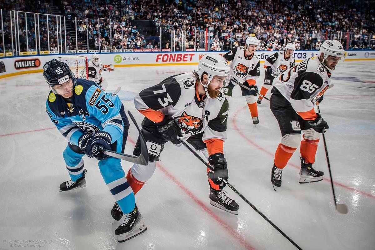 Фото ХК «Сибирь» завершила сезон после серии поражений: 50 кадров побед и провалов команды 10