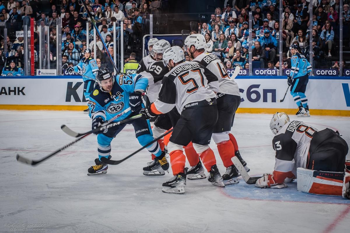 Фото ХК «Сибирь» завершила сезон после серии поражений: 50 кадров побед и провалов команды 13