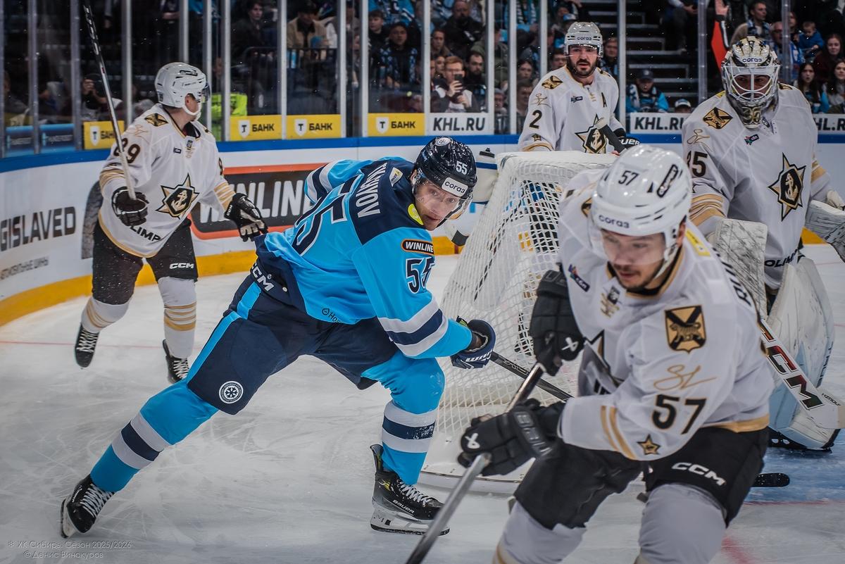 Фото ХК «Сибирь» завершила сезон после серии поражений: 50 кадров побед и провалов команды 18