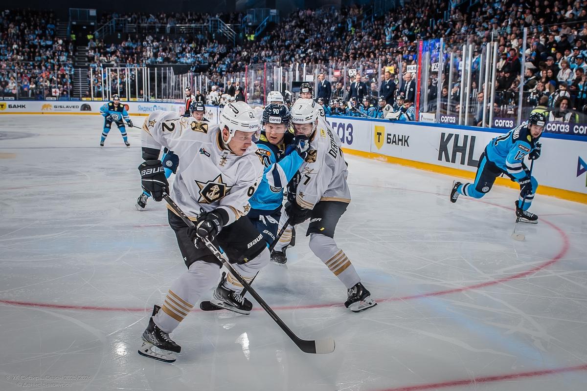 Фото ХК «Сибирь» завершила сезон после серии поражений: 50 кадров побед и провалов команды 20