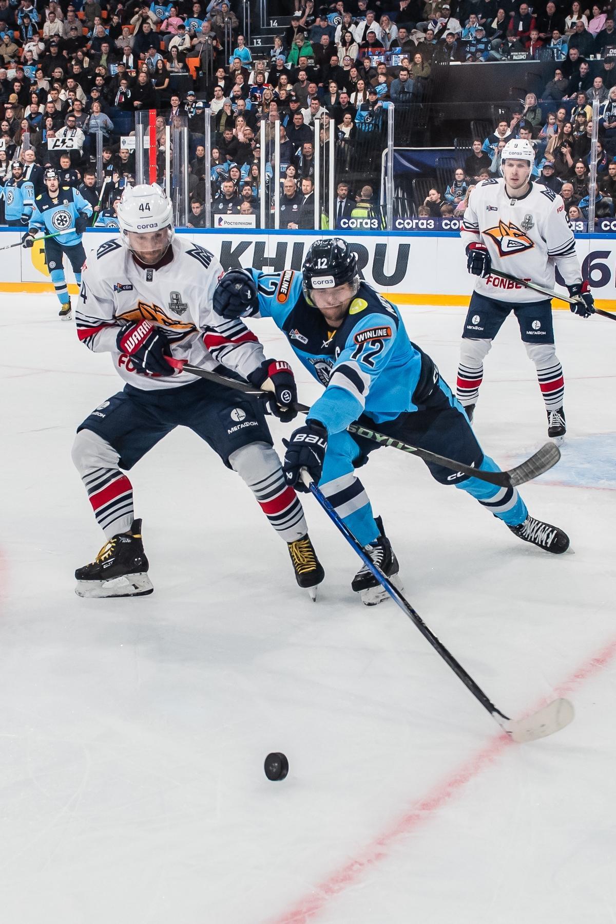 Фото ХК «Сибирь» завершила сезон после серии поражений: 50 кадров побед и провалов команды 29