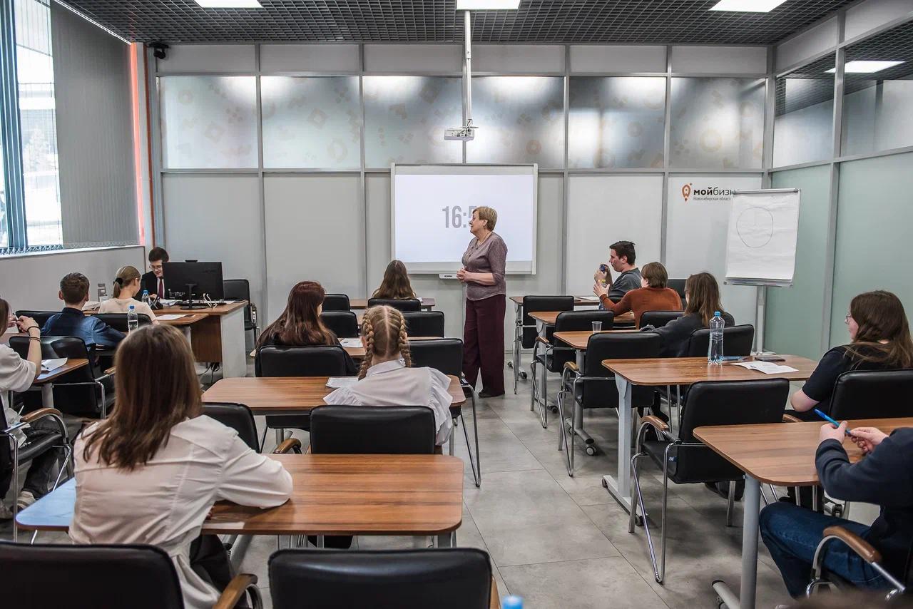 Фото В Новосибирске завершилась олимпиада «Покори Воробьёвы горы!» ФОТОРЕПОРТАЖ 2