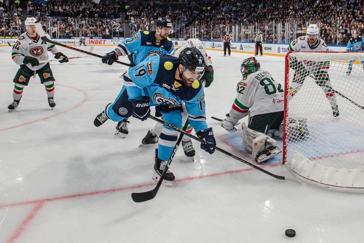 Фото ХК «Сибирь» завершила сезон после серии поражений: 50 кадров побед и провалов команды 44