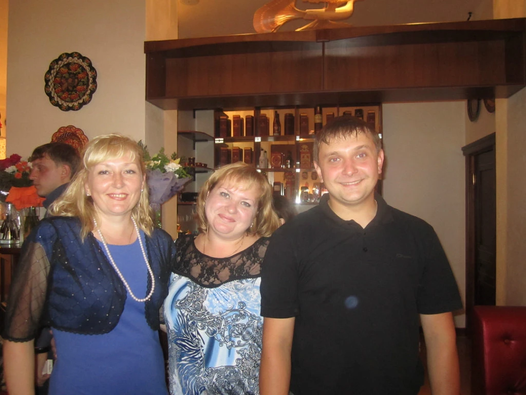 Фото Тёплые кадры, которые говорят сами за себя: в Новосибирске отметили день братьев и сестёр 2