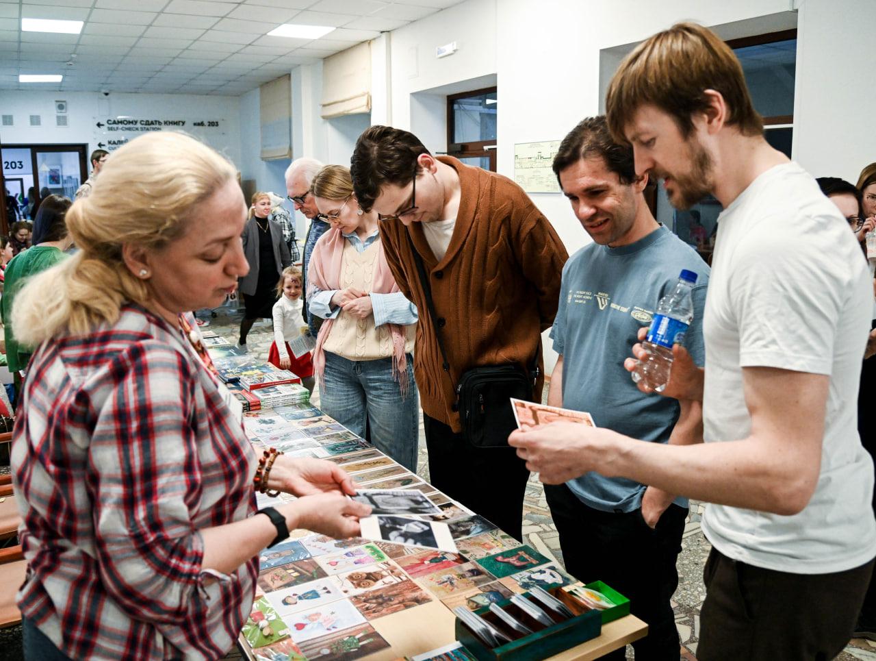 Фото Сотни новосибирцев посетили «Библионочь». ФОТОРЕПОРТАЖ 8