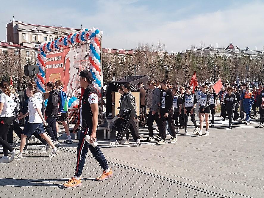 Фото В Новосибирске прошла 77-я легкоатлетическая эстафета памяти воинов-сибиряков 5