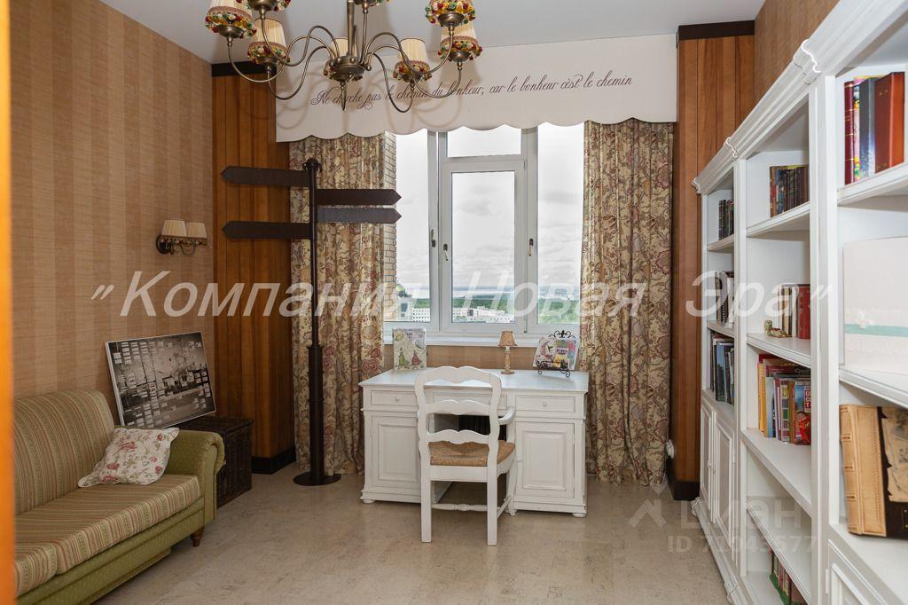 Фото Самые дорогие квартиры Новосибирска: как выглядит девятикомнатный шик за 160 млн рублей и что видно из окна «двушки» за 120 млн 4