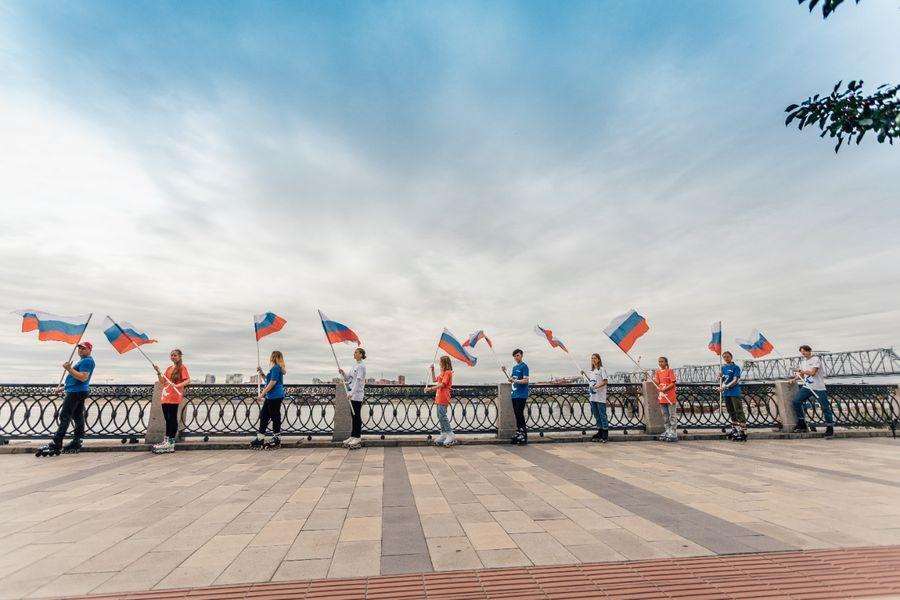 Фото В Новосибирске прошёл праздничный онлайн-марафон «Флаг России – гордость наша!» 4