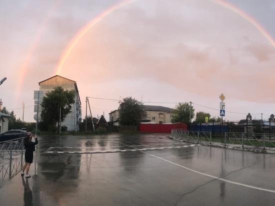 Фото Двойная радуга появилась в Новосибирске после дождя 14 августа 2