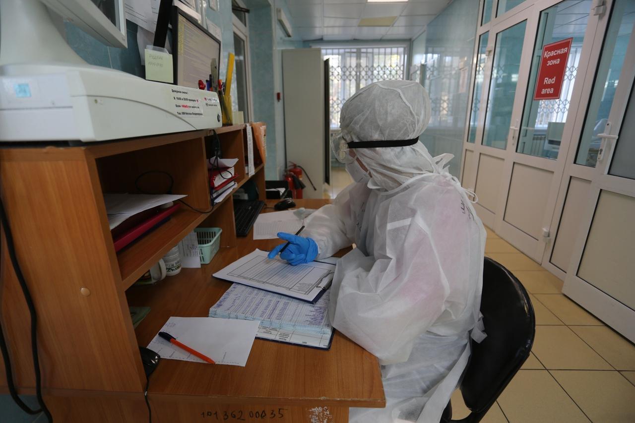Фото Медотвод от вакцинации в августе 2022 года: кому нельзя ставить прививку от коронавируса «Кентавр» 3