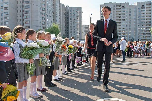 Фото Полный текст Гимна России для школьников к 1 сентября 2022 года 3