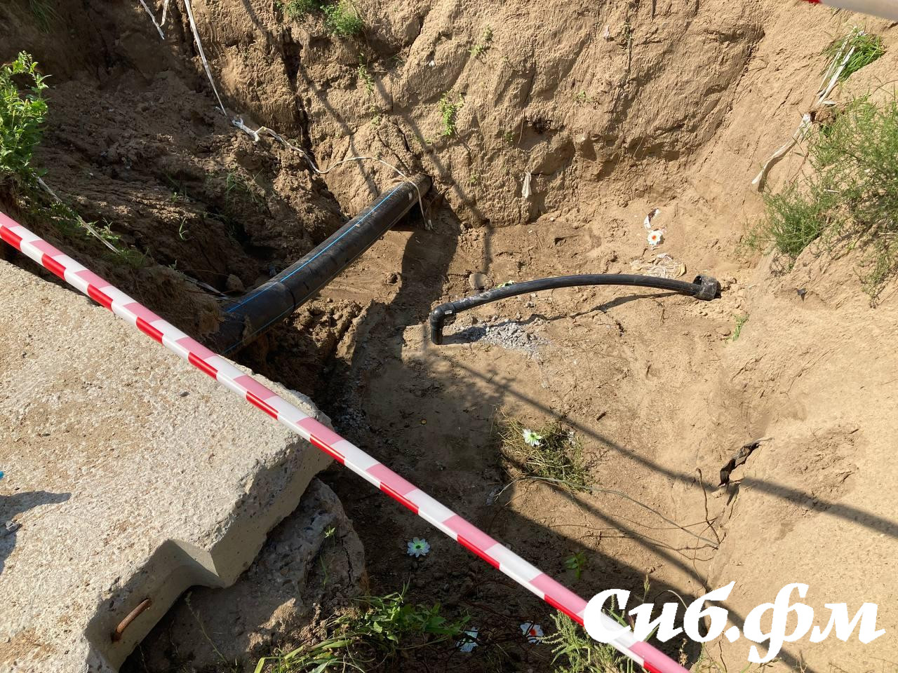 Фото Под Новосибирском место гибели 9-летнего мальчика оградили сигнальной лентой 2