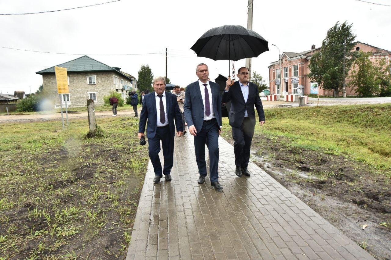 Фото Андрей Травников сохраняет высокие позиции в Национальном рейтинге губернаторов 3 - Сиб.ФМ Фото Андрей Травников сохраняет высокие позиции в Национальном рейтинге губернаторов 3