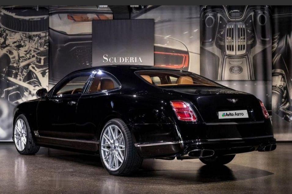 Фото В Новосибирске продают Bentley за 77 млн рублей 5