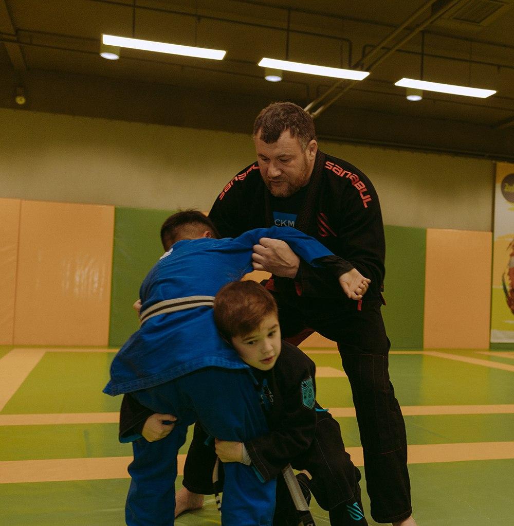 Фото Новосибирский центр творчества объединил в себе единоборства, йогу и танцы 2 - Сиб.ФМ Фото Новосибирский центр творчества объединил в себе единоборства, йогу и танцы 2