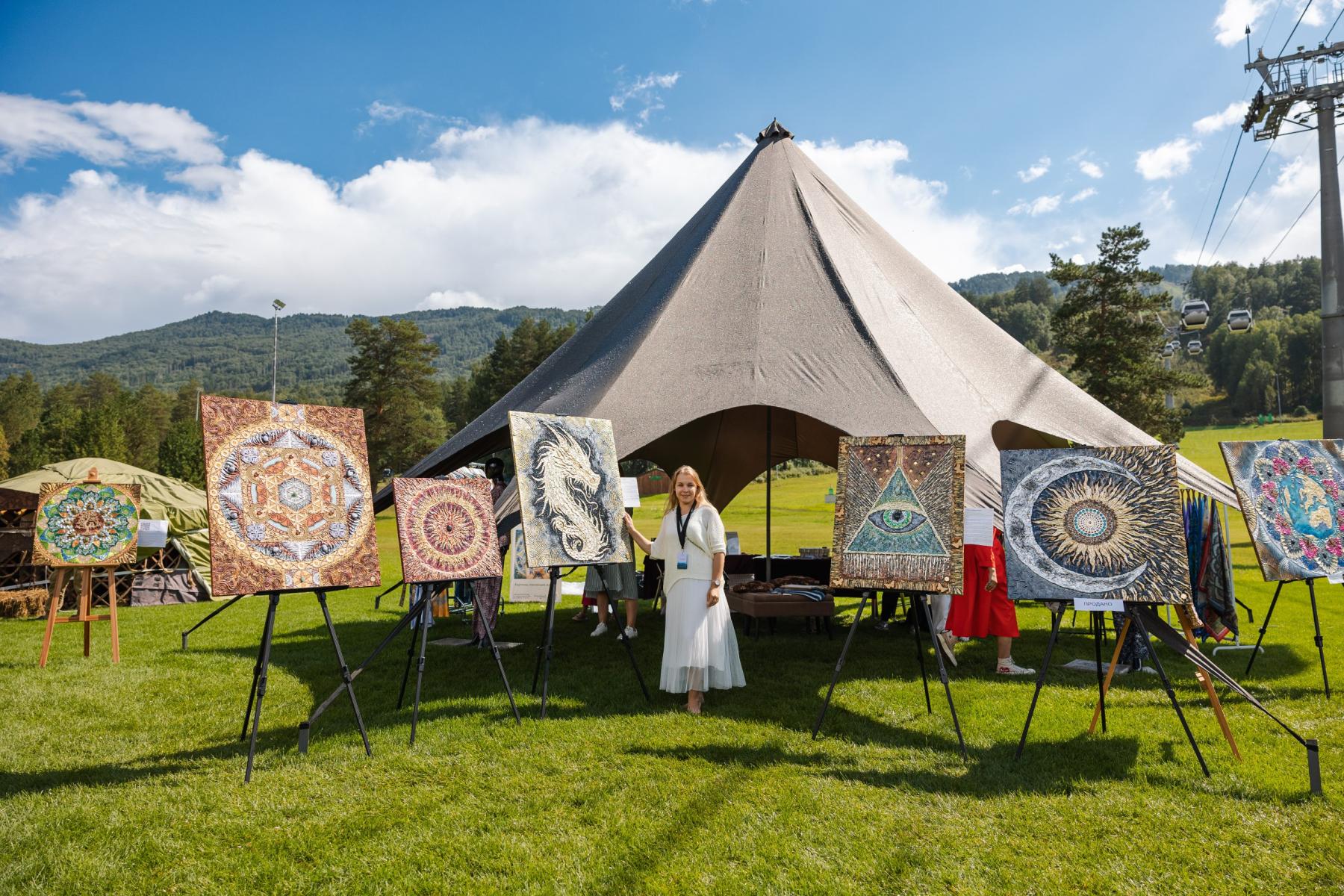 Фото Таинственный Алтай: фоторепортаж с праздника музыки, огня и единения культур 18 - Сиб.ФМ Фото Таинственный Алтай: фоторепортаж с праздника музыки, огня и единения культур 18