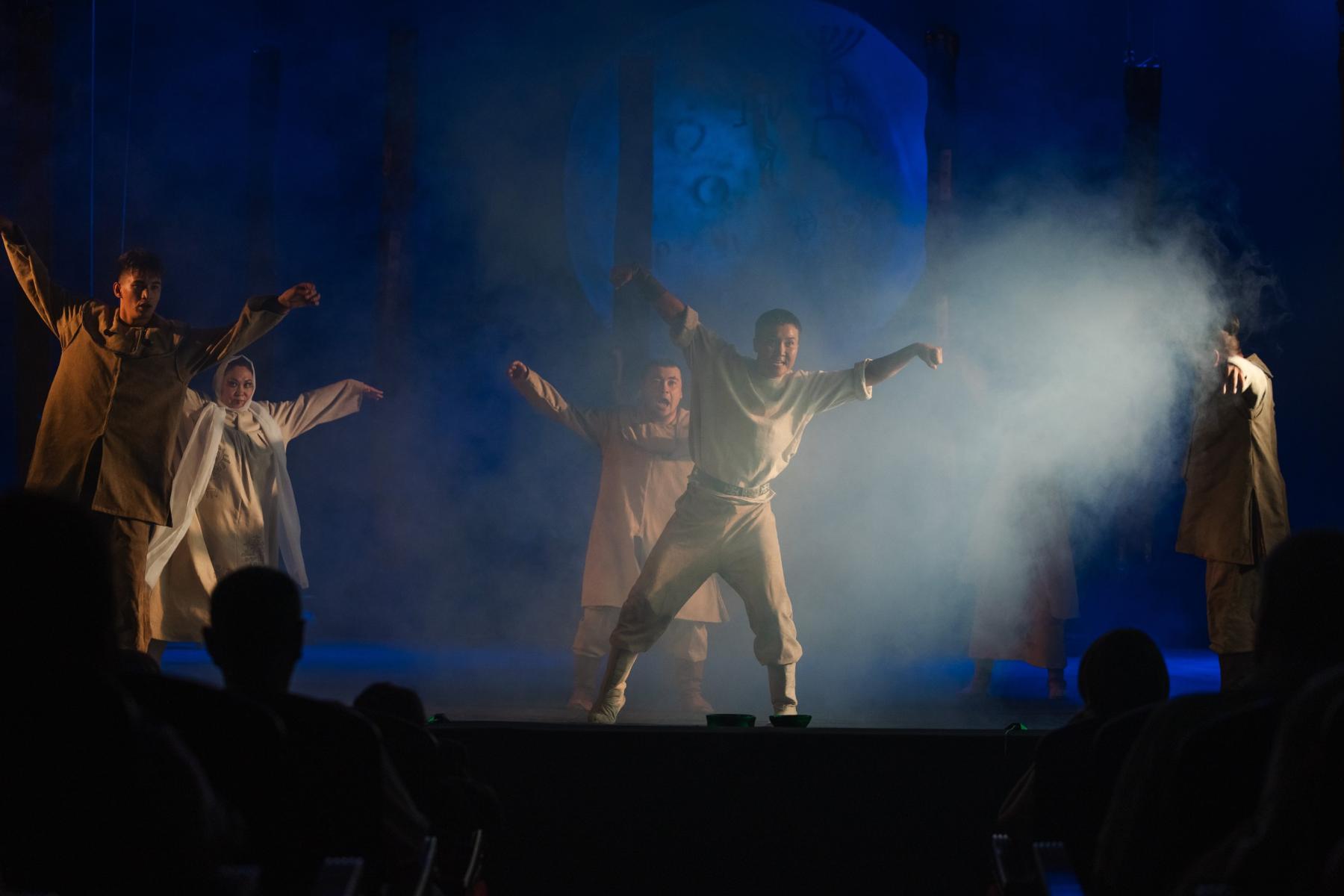 Фото Таинственный Алтай: фоторепортаж с праздника музыки, огня и единения культур 47 - Сиб.ФМ Фото Таинственный Алтай: фоторепортаж с праздника музыки, огня и единения культур 47