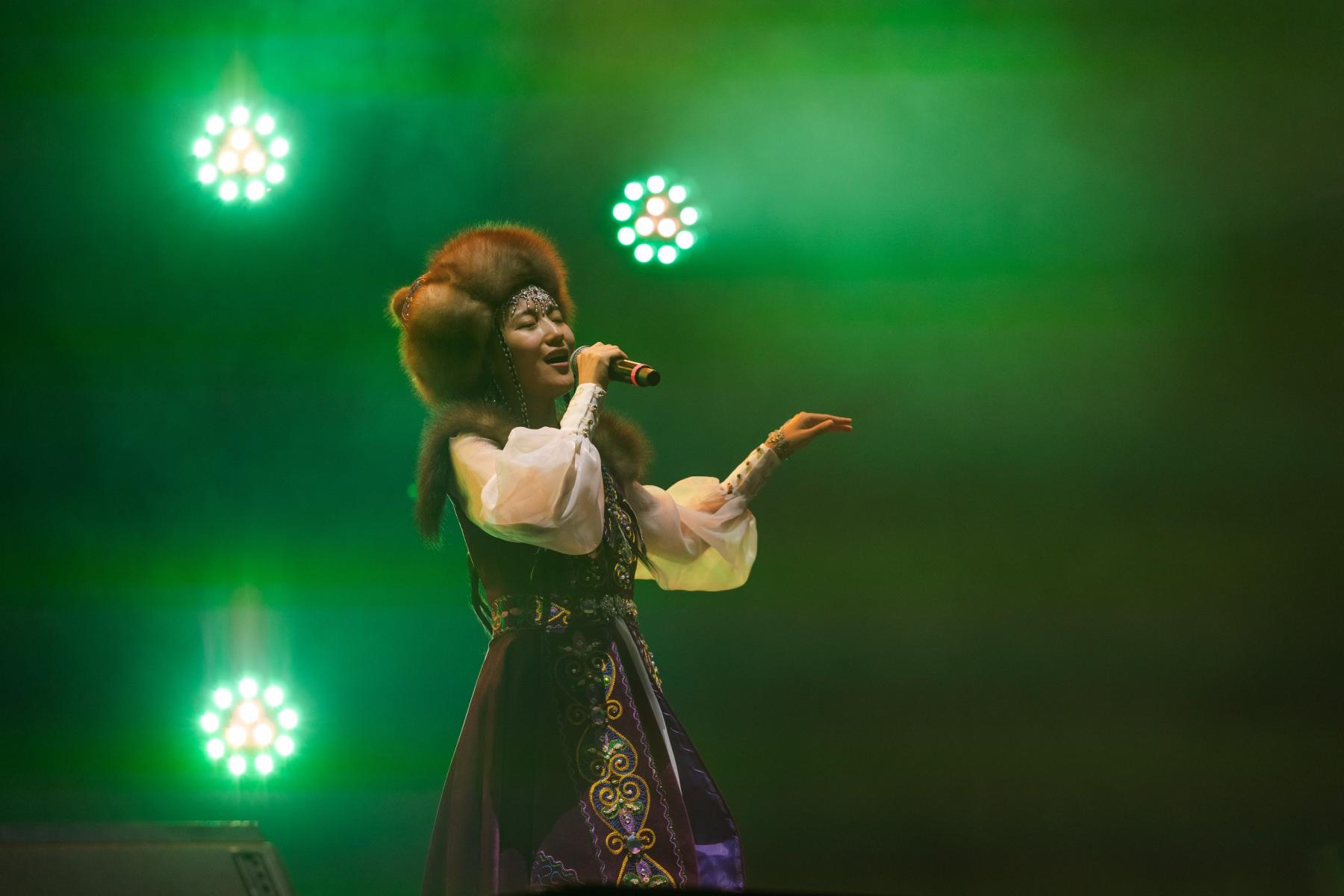 Фото Таинственный Алтай: фоторепортаж с праздника музыки, огня и единения культур 56 - Сиб.ФМ Фото Таинственный Алтай: фоторепортаж с праздника музыки, огня и единения культур 56