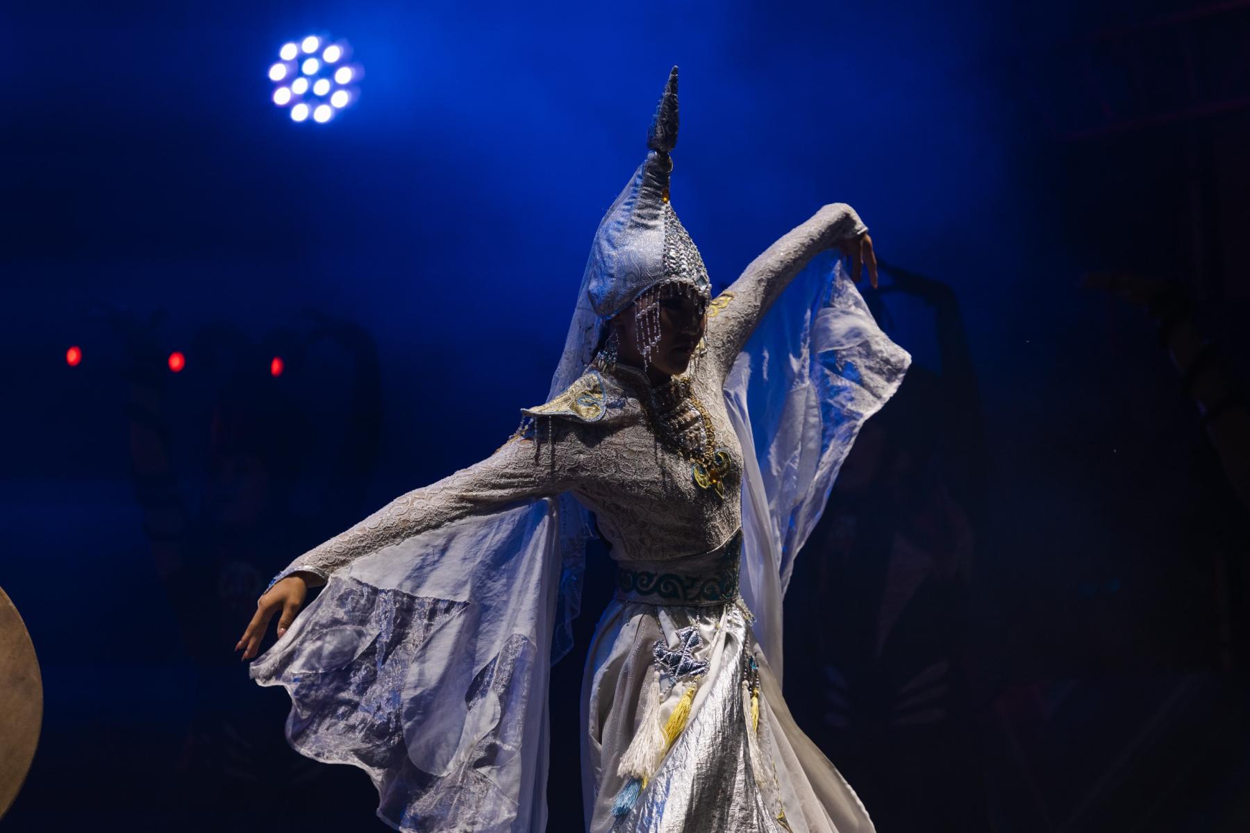 Фото Таинственный Алтай: фоторепортаж с праздника музыки, огня и единения культур 58 - Сиб.ФМ Фото Таинственный Алтай: фоторепортаж с праздника музыки, огня и единения культур 58