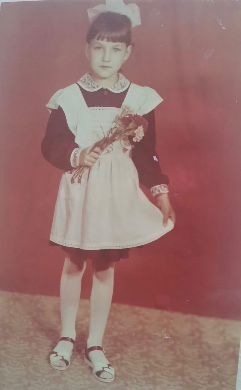 Фото Эпоха гладиолусов: каким было 1 сентября до родительских чатов 12 - Сиб.ФМ Фото Эпоха гладиолусов: каким было 1 сентября до родительских чатов 12