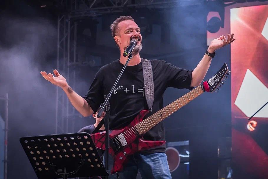 Фото Александр Пушной собрал аншлаг на концерте в Новосибирске. 20 ярких кадров 21