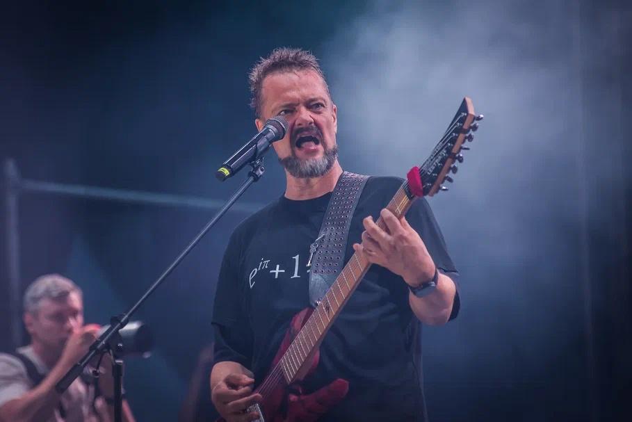 Фото Александр Пушной собрал аншлаг на концерте в Новосибирске. 20 ярких кадров 19