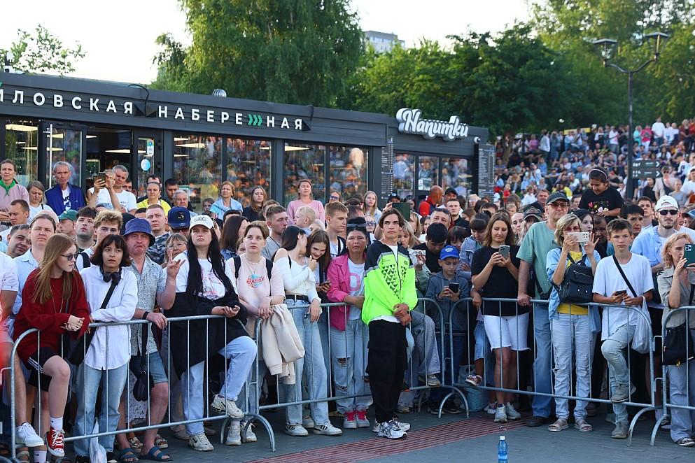 Фото Как начать учебный год ярко? Вместе с Движением Первых! 3 - Сиб.ФМ Фото Как начать учебный год ярко? Вместе с Движением Первых! 3