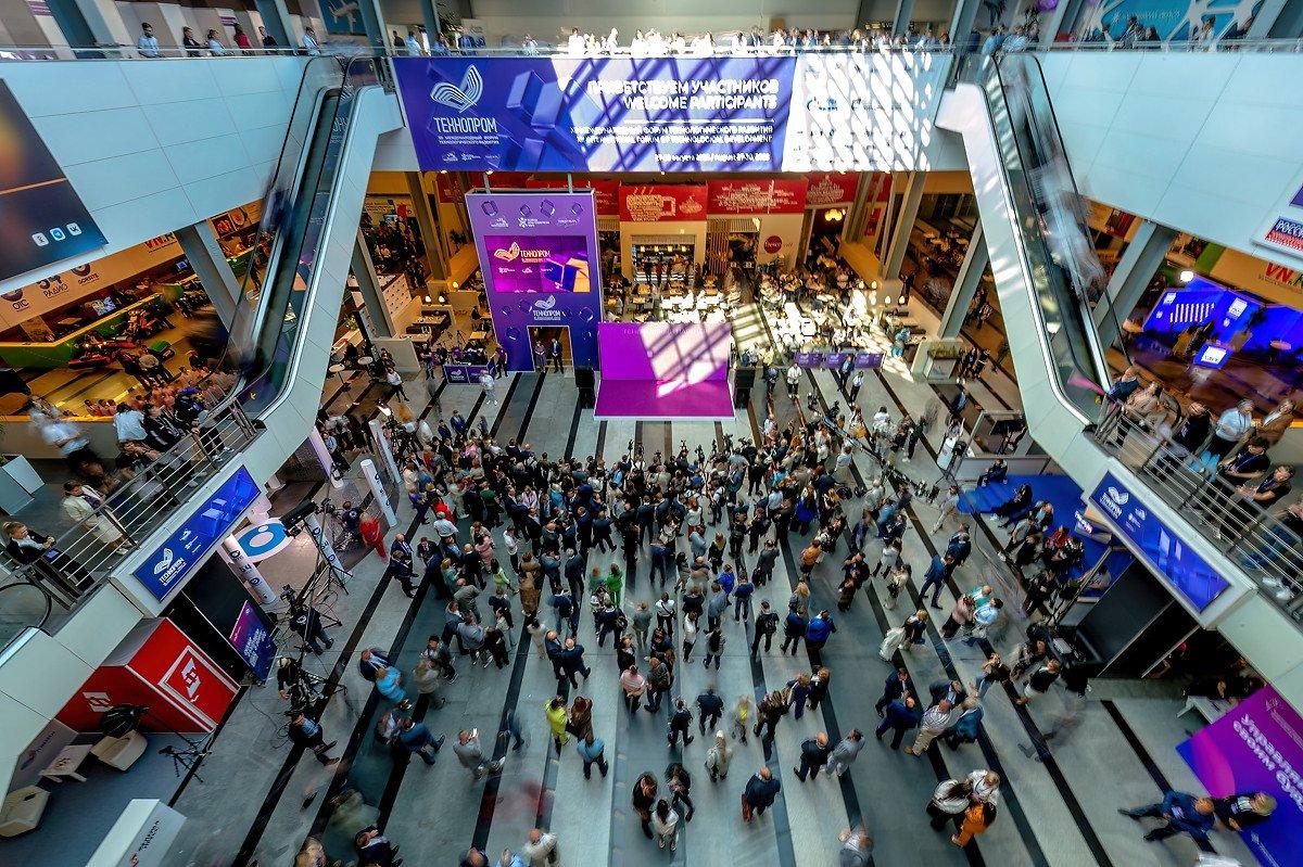 Фото На «Технопроме-2025» «Ростелеком» выступил партнером кластера «Цифровые технологии, приборостроение и инновации» 5 - Сиб.ФМ Фото На «Технопроме-2025» «Ростелеком» выступил партнером кластера «Цифровые технологии, приборостроение и инновации» 5