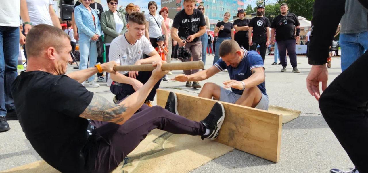 Фото На площади Пименова в Новосибирске прошел праздник «Русский Двор» 19 - Сиб.ФМ Фото На площади Пименова в Новосибирске прошел праздник «Русский Двор» 19